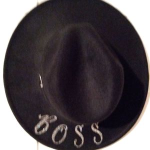 ***NWT*** Black "BOSS" hat with brim